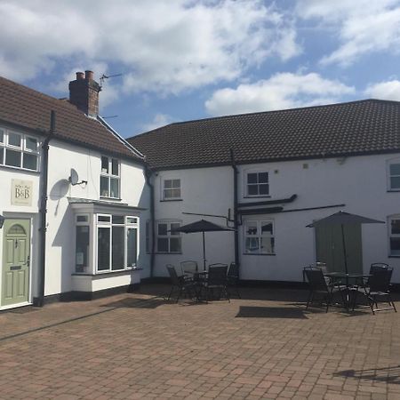 Lilly'S Pad Bed & Breakfast Keelby Bagian luar foto