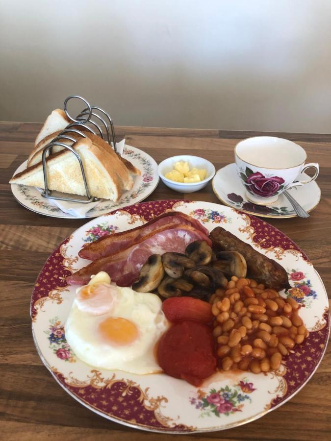 Lilly'S Pad Bed & Breakfast Keelby Bagian luar foto