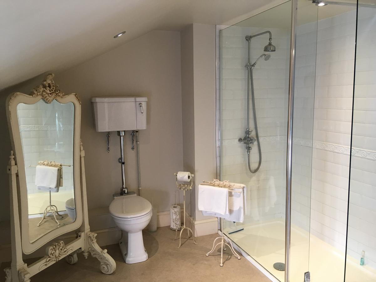 Lilly'S Pad Bed & Breakfast Keelby Bagian luar foto